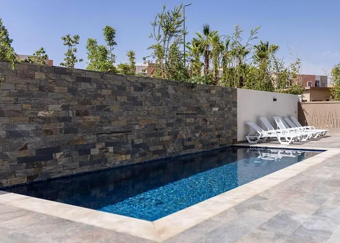 Marrakech Villa Avec Piscine Privee 4 Chambres 4 Salles De Bains
